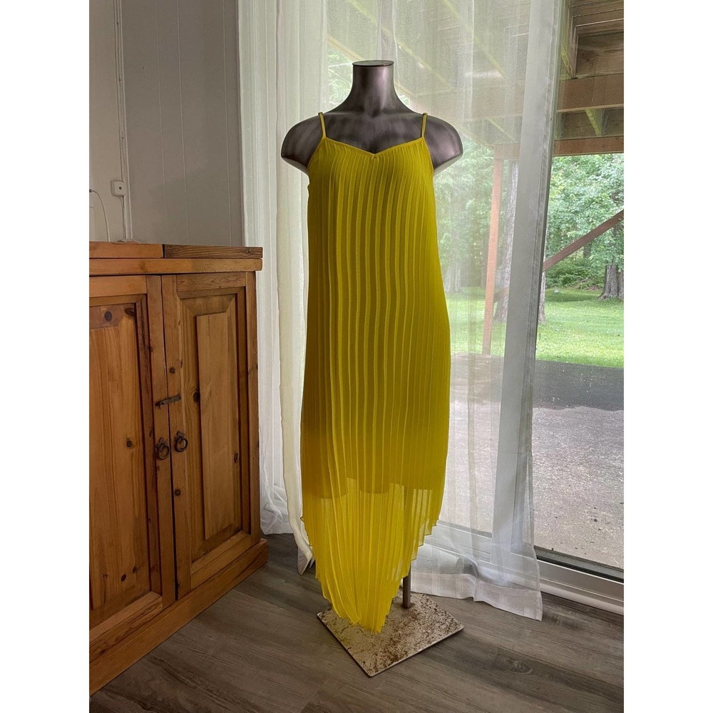 bar III dress